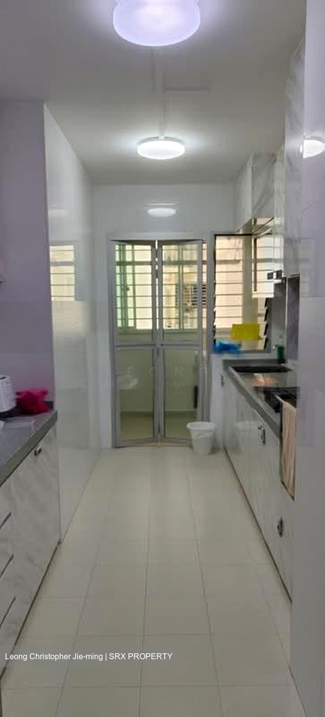 Blk 511B Oleander Breeze @ Yishun (Yishun), HDB 4 Rooms #580279181